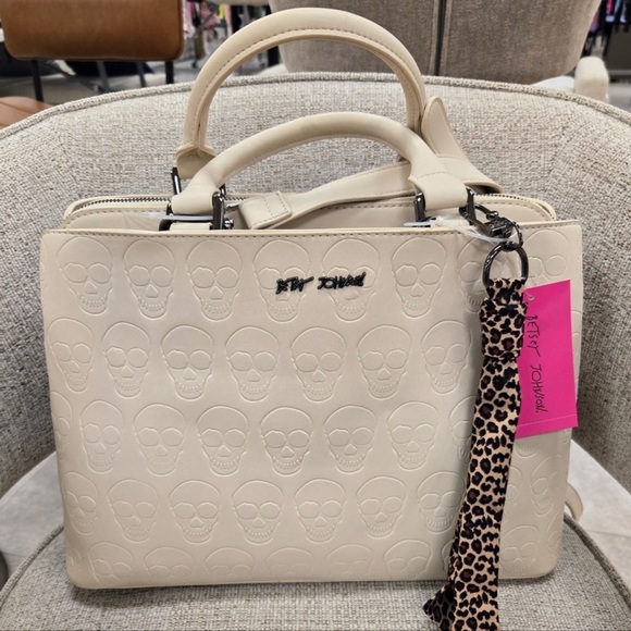 Betsey Johnson Handbags - NEW Betsey Johnson Skull Handbag